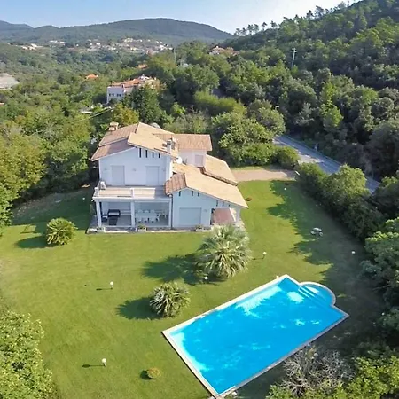 Villa Diadema *