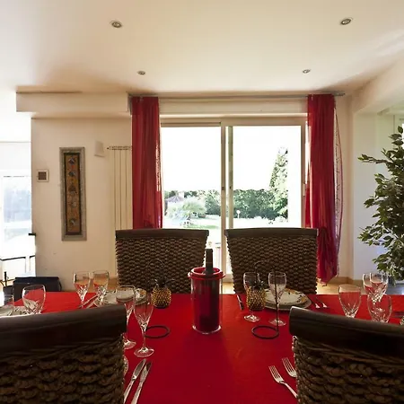 Вилла Diadema Vezzi Portio