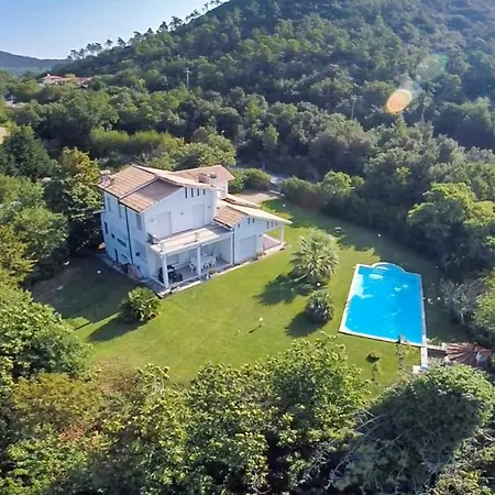 Villa Diadema